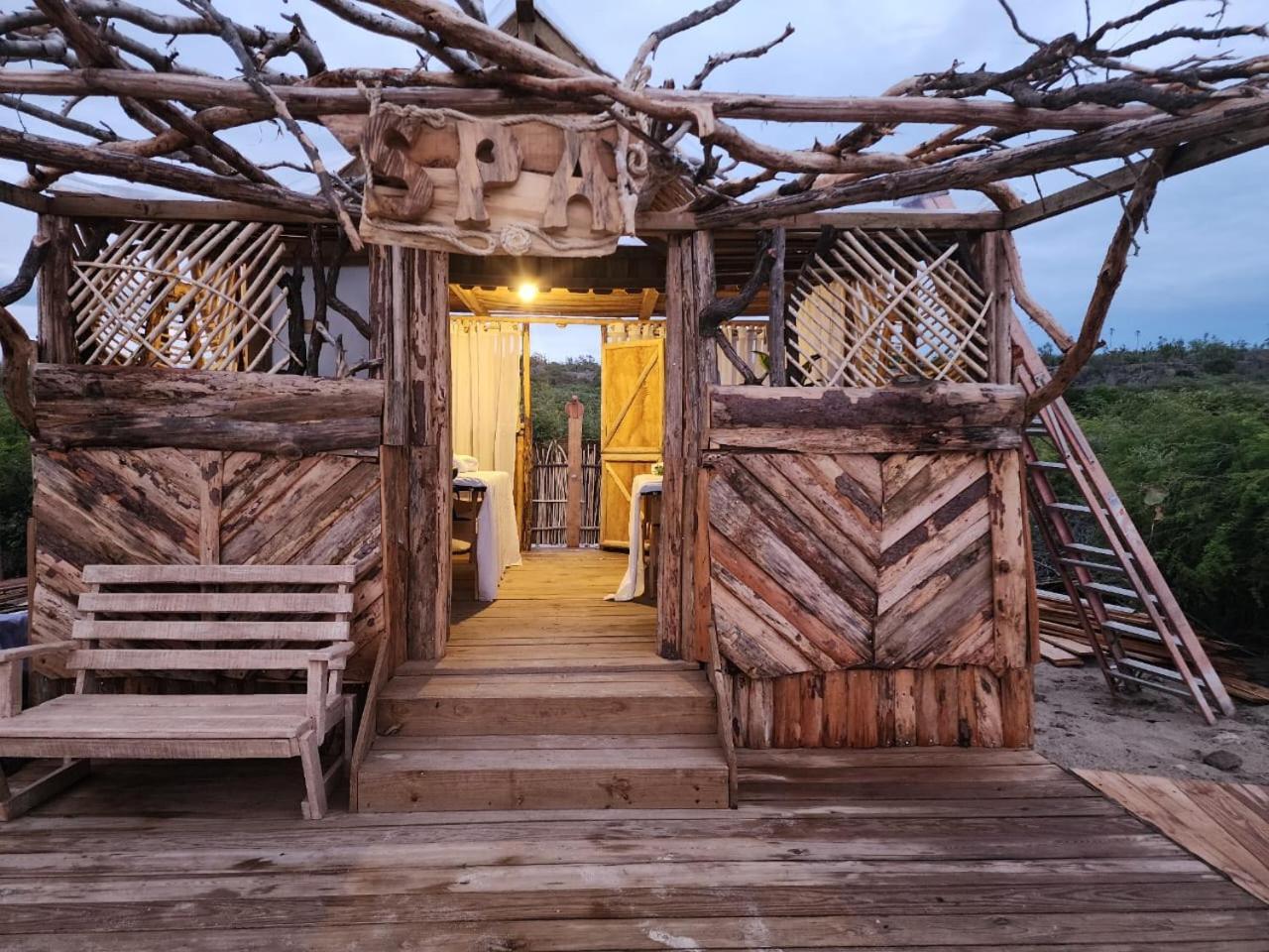 Glamping Ecolodge Cueva De Las Aguilas Pedernales Exterior foto