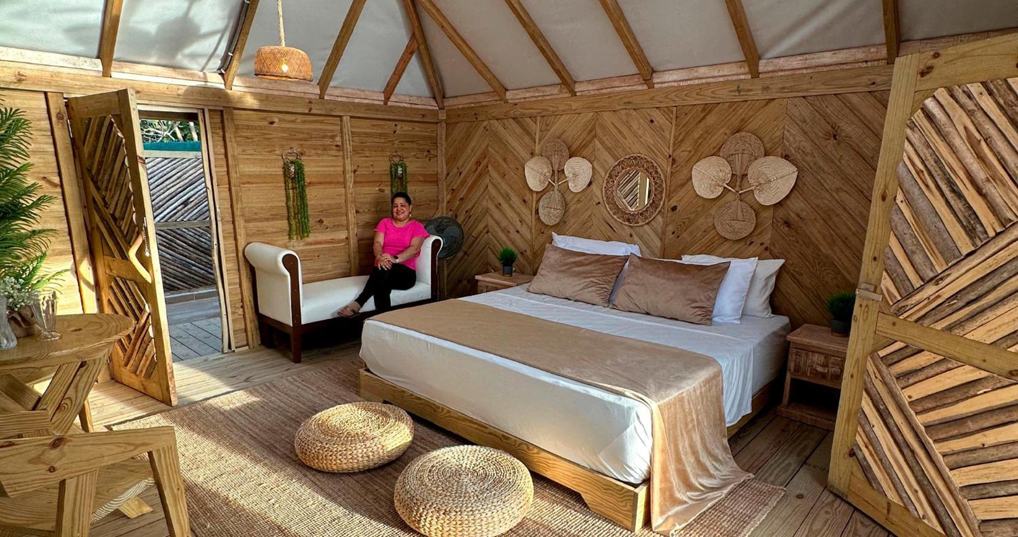 Glamping Ecolodge Cueva De Las Aguilas Pedernales Exterior foto